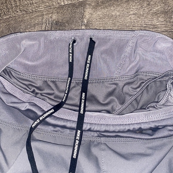 Nike gray running shorts - Picture 5 of 5